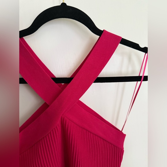 Dreamers by Debut Ribbed Cross-Strap Crop Top - Picture 6 of 7